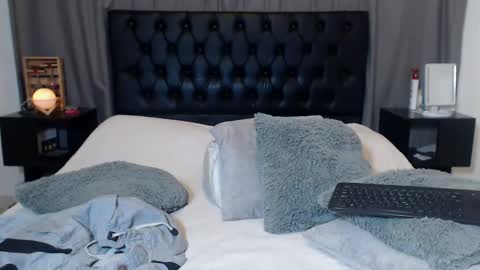 Snapshot of ray_weed chatting on 6, 2, 2025 Ray online show from 6, 2, 2025