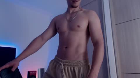 Snapshot of ray_weed chatting on 18, 9, 2025 Ray online show from 18, 9, 2025