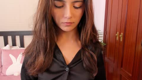 Raychell Black  online show from 7, 2, 2025