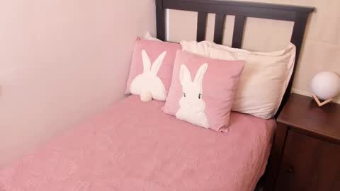 Raychell Black  online show from 13, 2, 2025