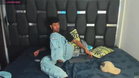 Rayn online show from 4, 2, 2026