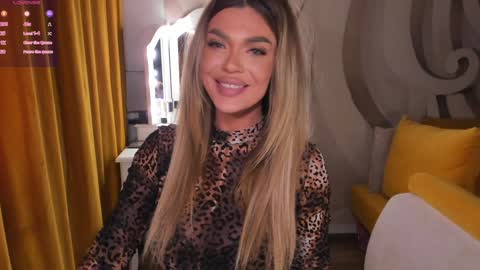 raysalexis19 online show from 29, 1, 2025