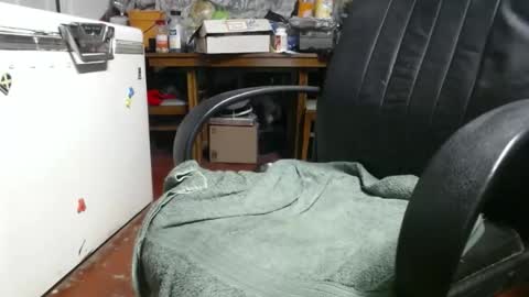 Snapshot of raysmith77777777 chatting on 18, 12, 2024 Ray online show from 18, 12, 2024