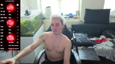 Rayzel online show from 8, 5, 2026
