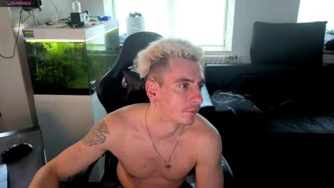 Rayzel online show from 23, 5, 2026