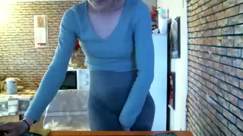 real_coupl3 online show from 25, 3, 2026