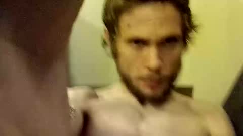 Snapshot of realloving4u162636 chatting on 16, 11, 2025 realloving4u162636 online show from 16, 11, 2025