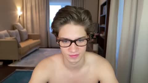 Snapshot of realsupermichael chatting on 8, 12, 2024 AliceEve online show from 8, 12, 2024