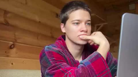 Snapshot of realsupermichael chatting on 13, 9, 2025 AliceEve online show from 13, 9, 2025