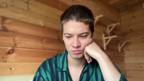 Snapshot of realsupermichael chatting on 14, 9, 2025 AliceEve online show from 14, 9, 2025