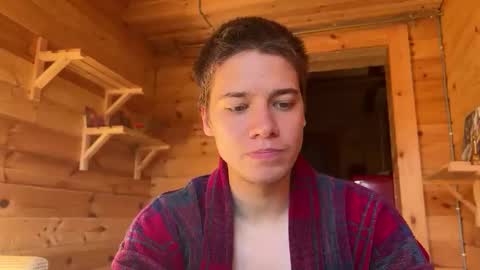 Snapshot of realsupermichael chatting on 29, 9, 2025 AliceEve online show from 29, 9, 2025