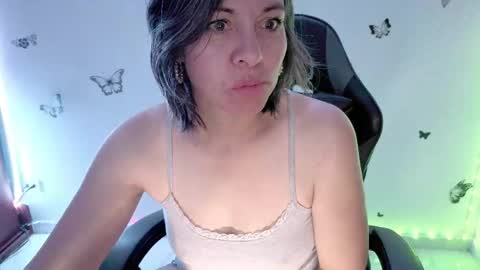 Rebbeca online show from 1, 5, 2026