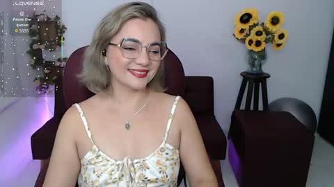 Snapshot of rebeca_milf chatting on 3, 5, 2026 REBECA online show from 3, 5, 2026