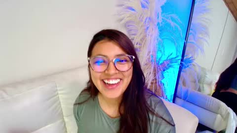 Rebeca Williams online show from 19, 2, 2025