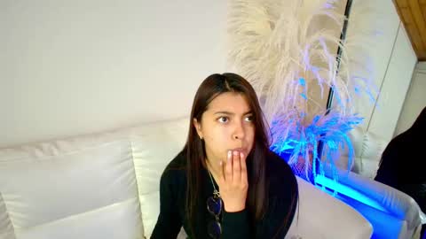 Rebeca Williams online show from 20, 2, 2025