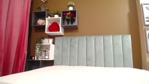 rebecablackx online show from 28, 1, 2025