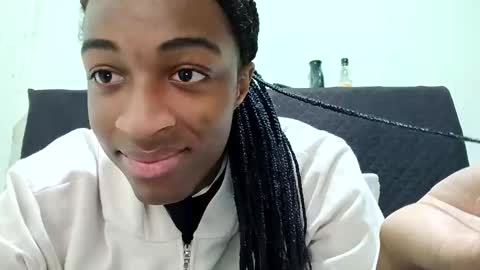 Snapshot of rebecca23278 chatting on 22, 5, 2026 Tu mami Rebecca online show from 22, 5, 2026
