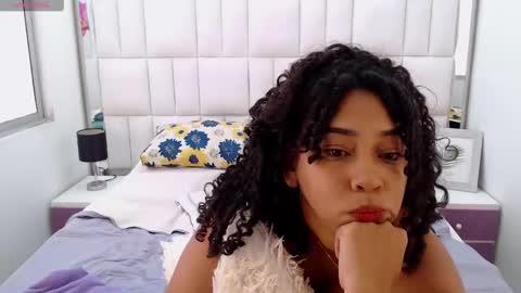 R E B E C A online show from 26, 2, 2025