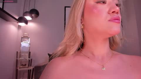 Snapshot of rebeccahudson_ chatting on 15, 1, 2026 Rebe online show from 15, 1, 2026