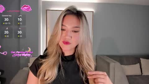 Snapshot of rebeccahudson_ chatting on 28, 2, 2026 Rebe online show from 28, 2, 2026