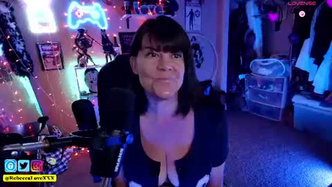 Rebecca Love online show from 24, 6, 2026