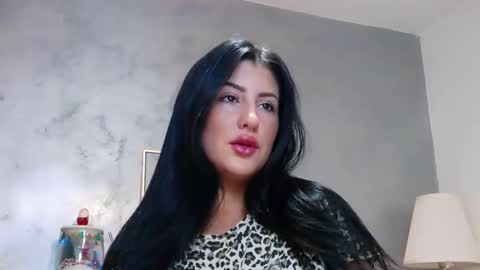 Snapshot of rebeccaryen chatting on 15, 12, 2025 RebeccaRyen online show from 15, 12, 2025