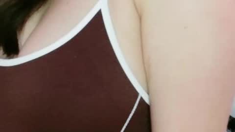 rebeccawhite_meow online show from 22, 4, 2026