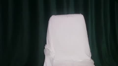 Rebekka  Nelson online show from 27, 3, 2026