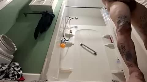 recka810 online show from 19, 11, 2025