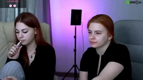 Snapshot of red__dizzy chatting on 27, 4, 2026 red__dizzy online show from 27, 4, 2026