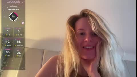 Snapshot of red_head_rosie_69 chatting on 12, 2, 2025 Rosie online show from 12, 2, 2025