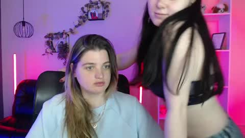 Snapshot of red_melissa chatting on 27, 5, 2026 red_melissa online show from 27, 5, 2026