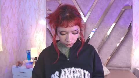 red_pandaa online show from 25, 11, 2025