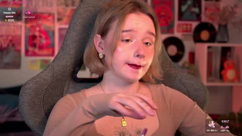 QUEEN OF EVIL online show from 31, 1, 2025