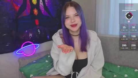 Snapshot of redbullvibe chatting on 25, 9, 2025 Mia online show from 25, 9, 2025