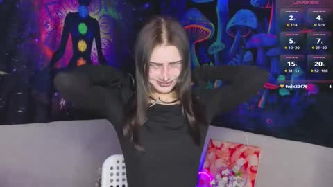 Snapshot of redbullvibe chatting on 31, 10, 2025 Mia online show from 31, 10, 2025