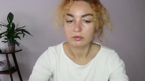 reddgirll online show from 26, 1, 2025