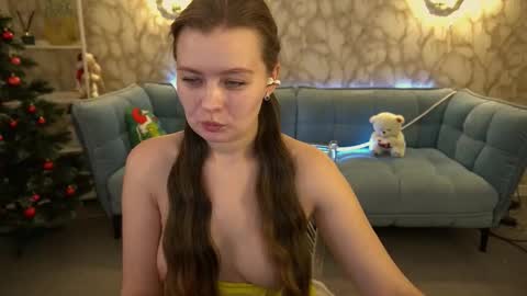 Snapshot of reddoll_ chatting on 13, 1, 2026 Lily online show from 13, 1, 2026