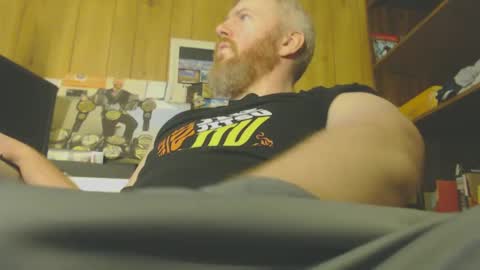 Snapshot of redhead4fun chatting on 19, 2, 2025 theredhead4fun online show from 19, 2, 2025