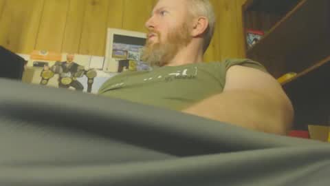 Snapshot of redhead4fun chatting on 12, 11, 2025 theredhead4fun online show from 12, 11, 2025