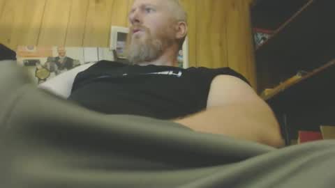 Snapshot of redhead4fun chatting on 13, 4, 2026 theredhead4fun online show from 13, 4, 2026
