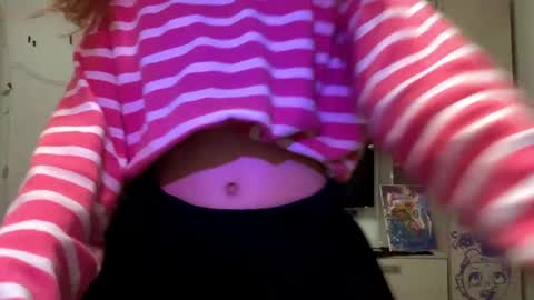 Snapshot of redheadcatxd chatting on 21, 4, 2026 Eva online show from 21, 4, 2026