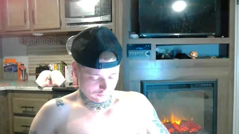 Snapshot of redinthebed chatting on 31, 12, 2024 InkedGinger online show from 31, 12, 2024