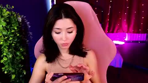 Snapshot of redmidnight_ chatting on 14, 7, 2026 Kiara online show from 14, 7, 2026