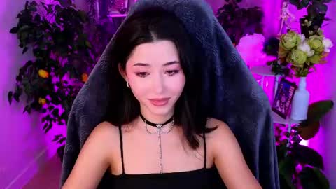 Snapshot of redmidnight_ chatting on 17, 7, 2026 Kiara online show from 17, 7, 2026