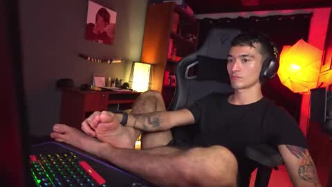 Snapshot of redrum_696 chatting on 4, 3, 2025 Red online show from 4, 3, 2025