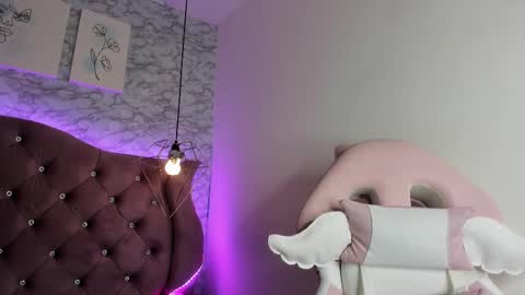   online show from 2, 3, 2025