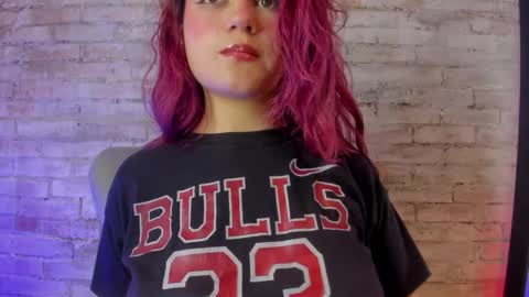   online show from 4, 4, 2026