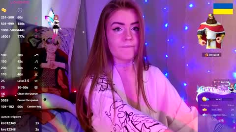 Snapshot of redvelveten chatting on 8, 2, 2025 Ronnie online show from 8, 2, 2025