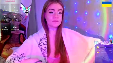 Snapshot of redvelveten chatting on 8, 2, 2025 Ronnie online show from 8, 2, 2025